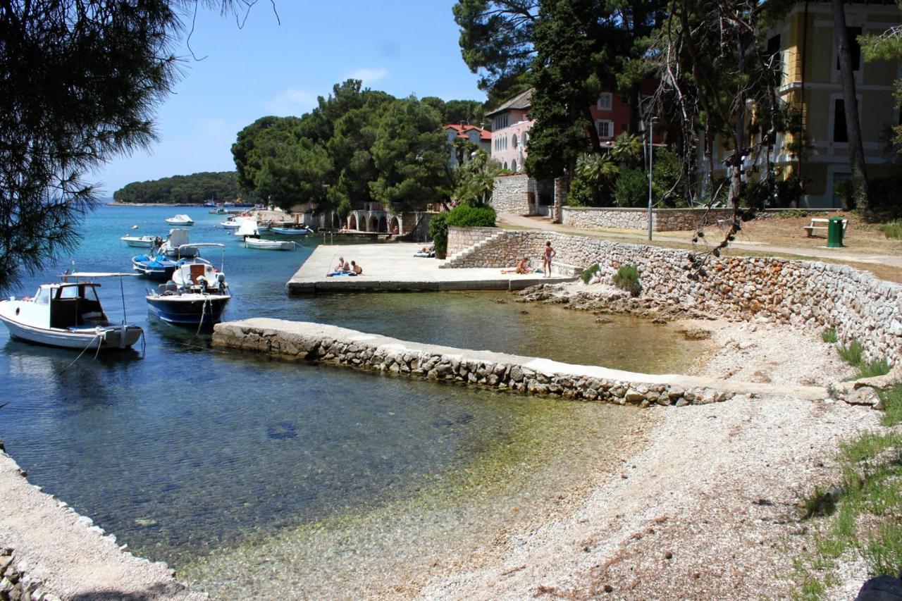 Apartments With A Parking Space Mali Lošinj Exteriér fotografie