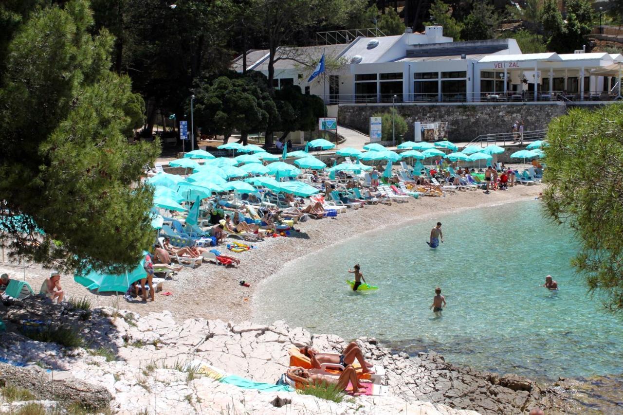Apartments With A Parking Space Mali Lošinj Exteriér fotografie